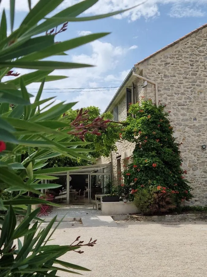 Bed and Breakfast La Bastide des Arts Saumane-de-Vaucluse 0*,