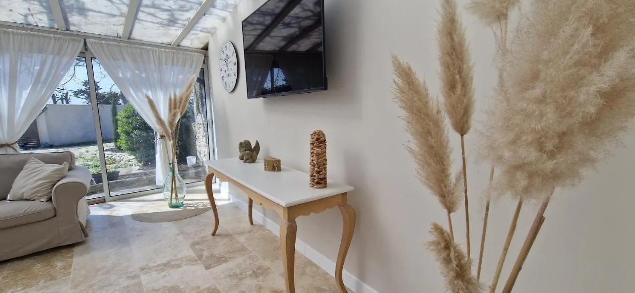 Bed and Breakfast La Bastide des Arts Saumane-de-Vaucluse