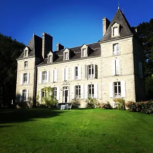 https://chateau-de-penfrat.inbrittany.com