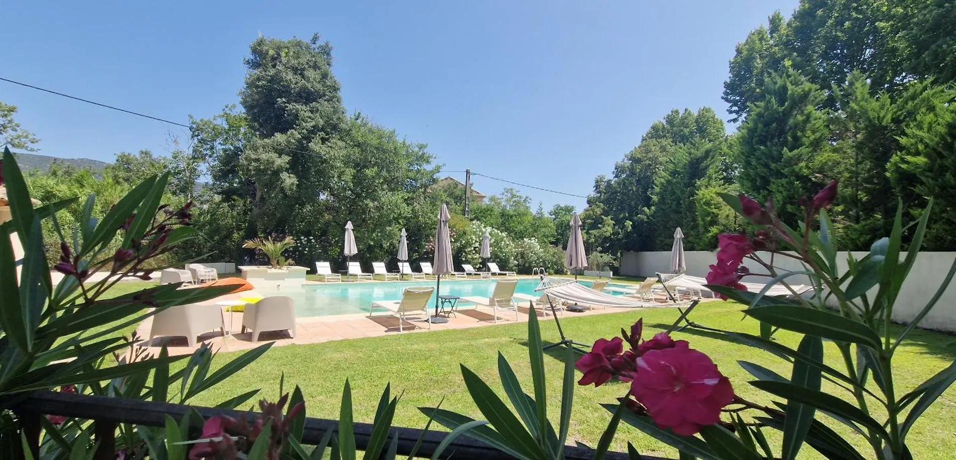 Bed and Breakfast La Bastide Des Arts Saumane-de-Vaucluse Bed & Breakfast